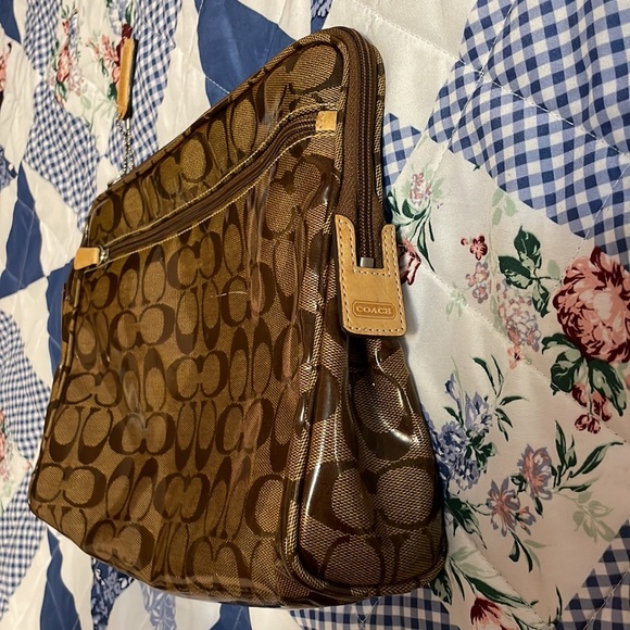 COACH Brown/Tan POUCH WITH ZIPPER CLOSURE SIGNATURE CC - Picture 2 of 11